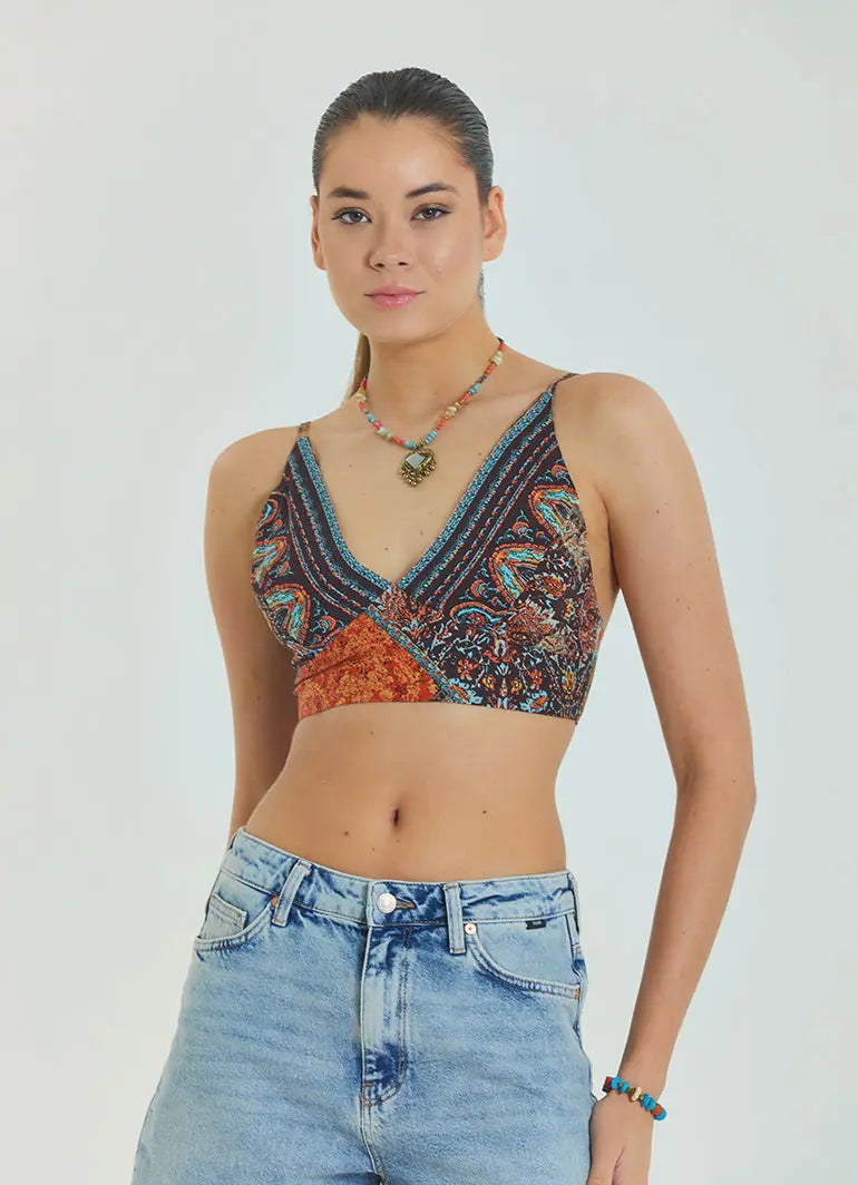 Bağcıklı Sırtı Açık Ayarlanabilir Kahve Crop Bluz 6971