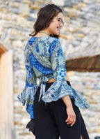 Mavi Desenli İspanyol Kol Crop Bluz 3191