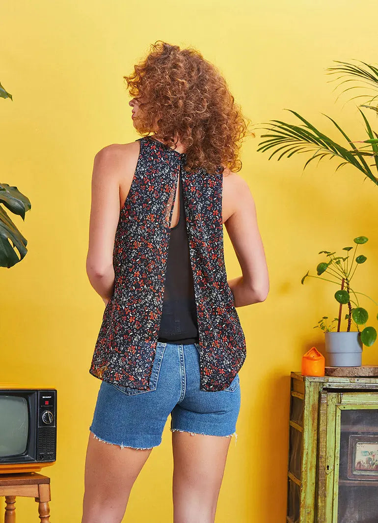 Halter Yaka Açık Sırt Detaylı Etnik Desenli Kolsuz Bohem Bluz 5170