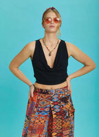 Lastikli Kolsuz Degaje Yaka Siyah Şık Crop Bluz 6520