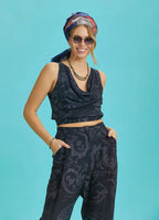 Lastikli Kolsuz Degaje Yaka Gri Şık Crop Bluz 6524