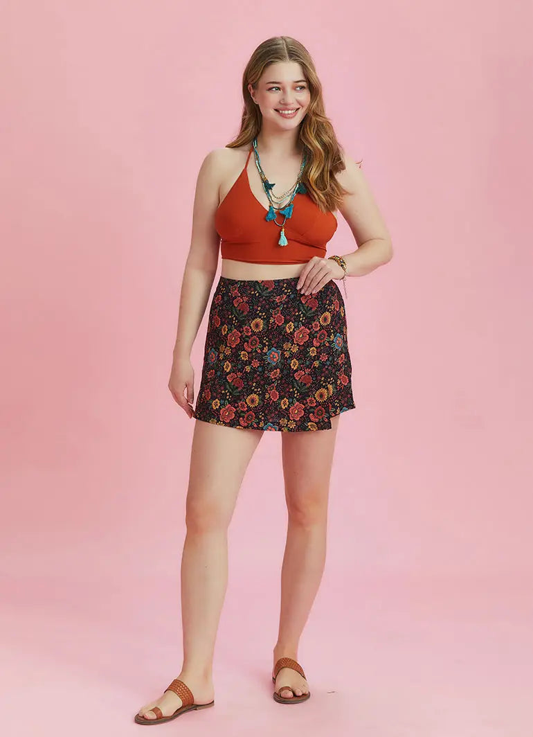 Kruvaze Ön Detaylı Çiçekli Büyük Beden Şort Etek 6411