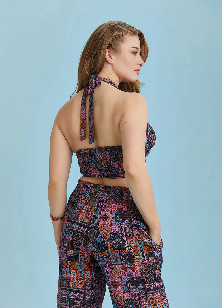 Boyundan Bağlamalı Etnik Desenli Crop Büyük Beden Bluz 6397