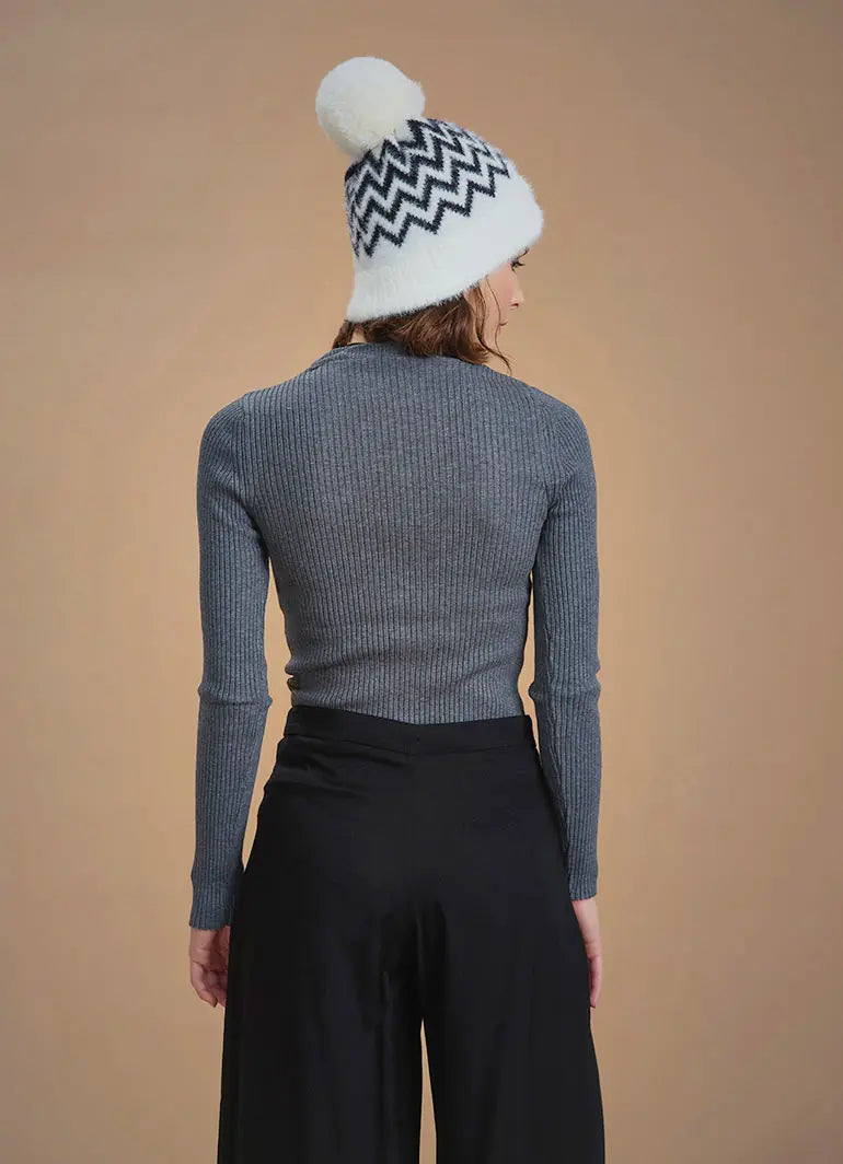 Zigzag Beyaz Siyah Desenli Kadın Bere 6714