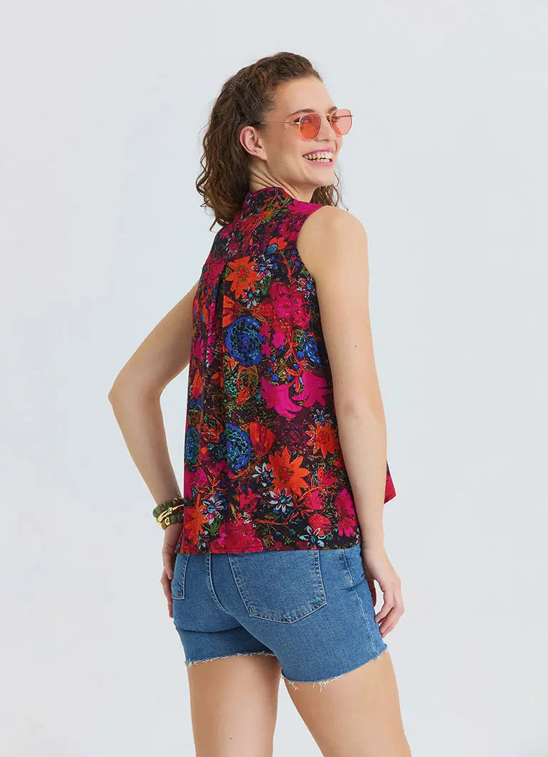 Gömlek Yaka Asimetrik Kesim Kırmızı Çiçekli Bluz 7217