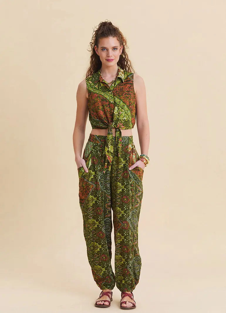 Gömlek Yaka Asimetrik Kesim Yeşil Crop Bluz 7294