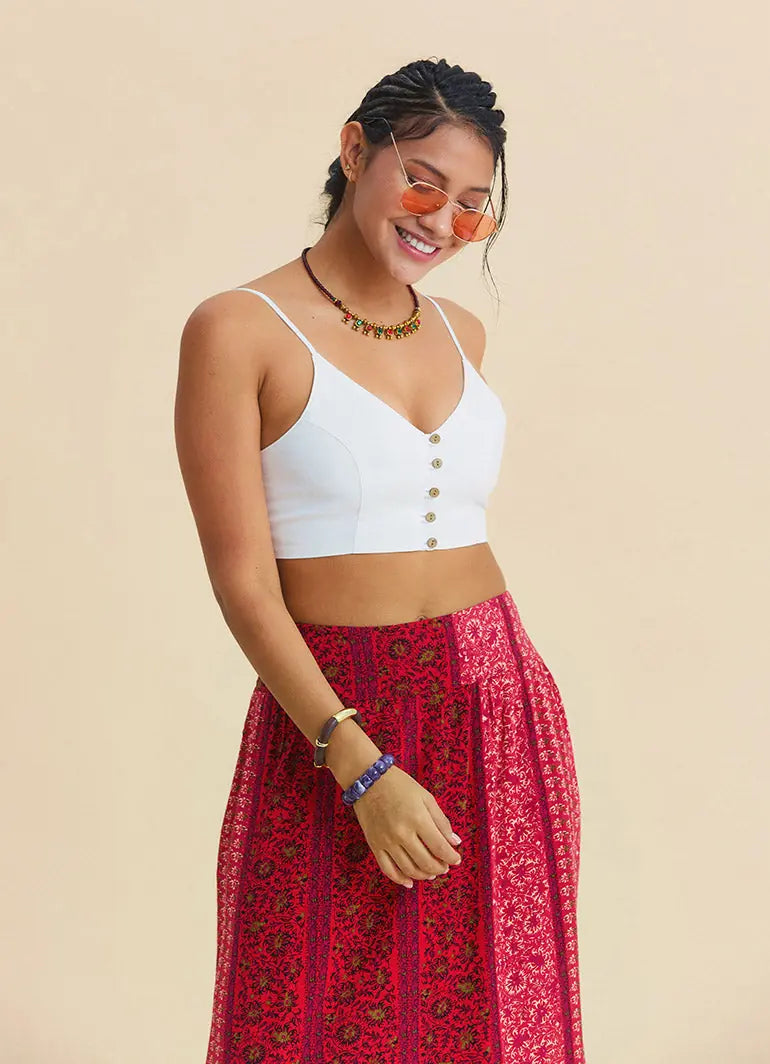 İnce Askılı Düğme Detaylı Beyaz Crop Top 7248