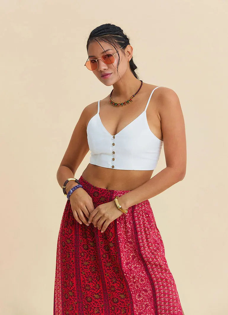 İnce Askılı Düğme Detaylı Beyaz Crop Top 7248