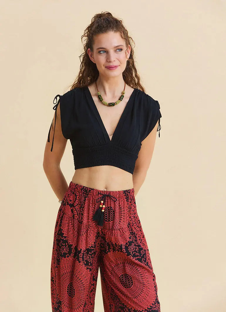 Derin V Yaka Beli Gipeli Siyah Crop Bluz 7262
