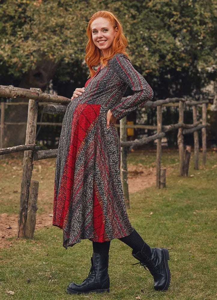 Otantik Desenli Uzun Kollu Asimetrik Kesim Kışlık Hamile Elbise 3161