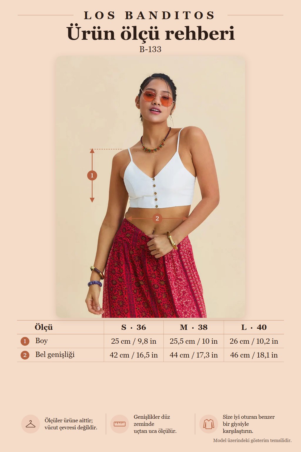 İnce Askılı Düğme Detaylı Beyaz Crop Top 7248