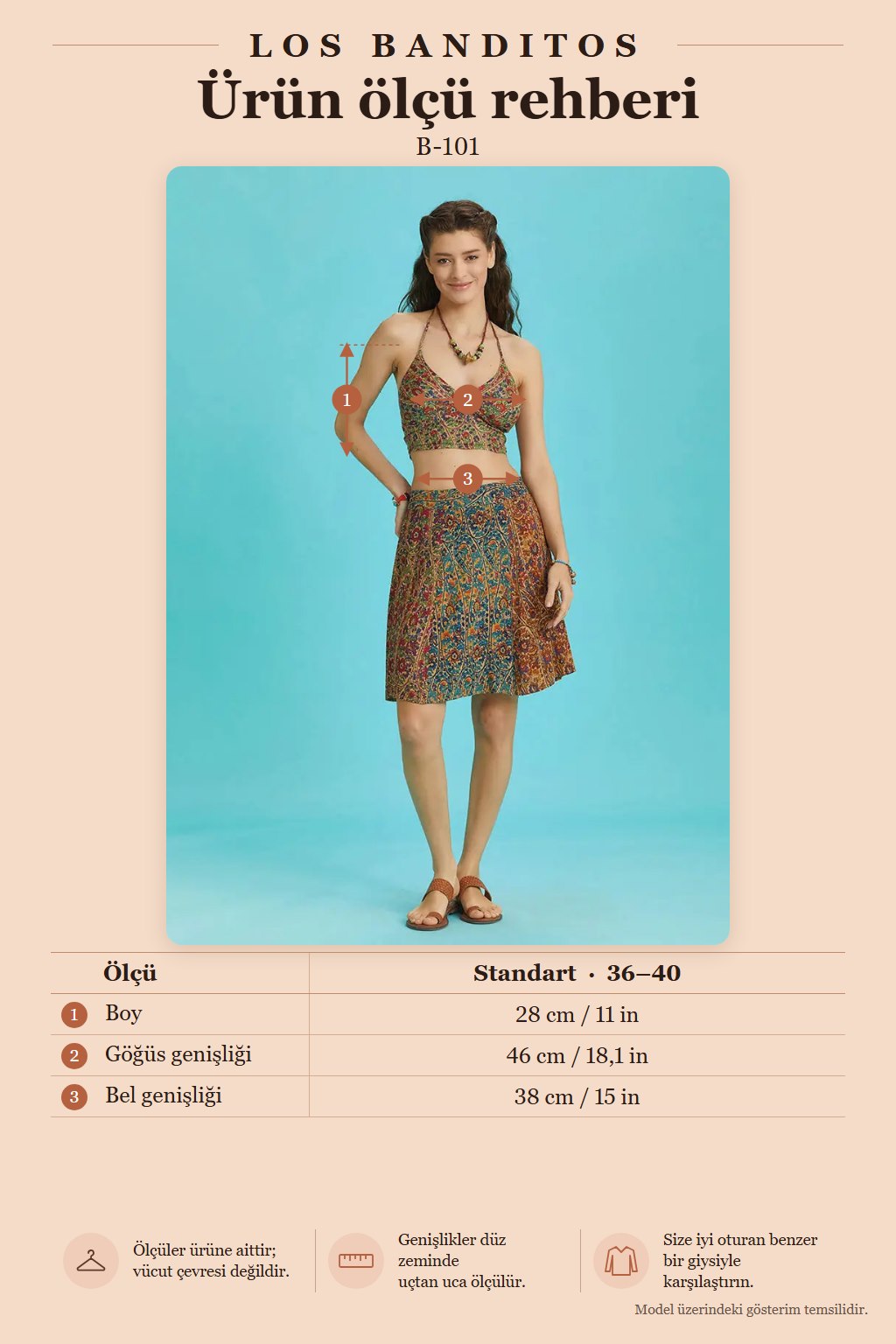 Open-Back Halter Neck Patterned Crop Blouse with Cups 5259