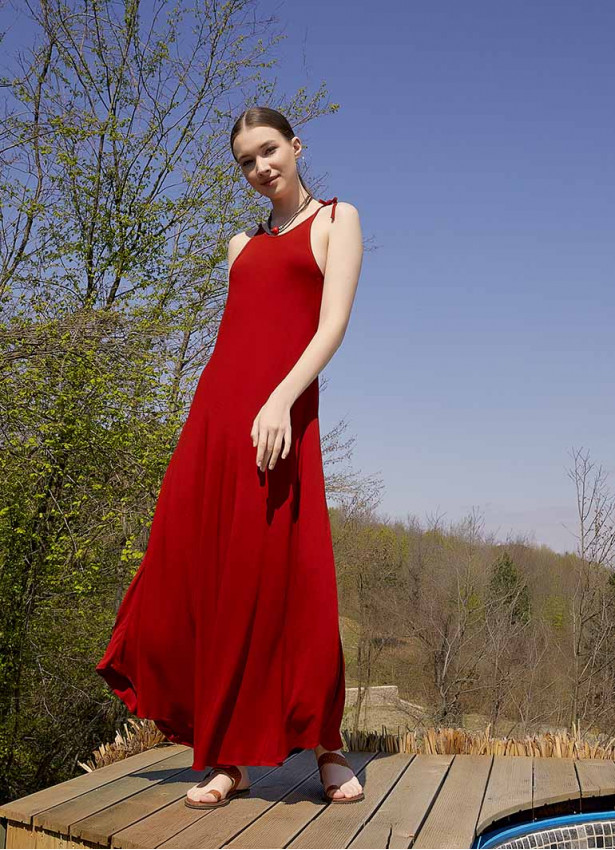 Bağlamalı İp Askılı Uzun Yazlık Kırmızı Elbise