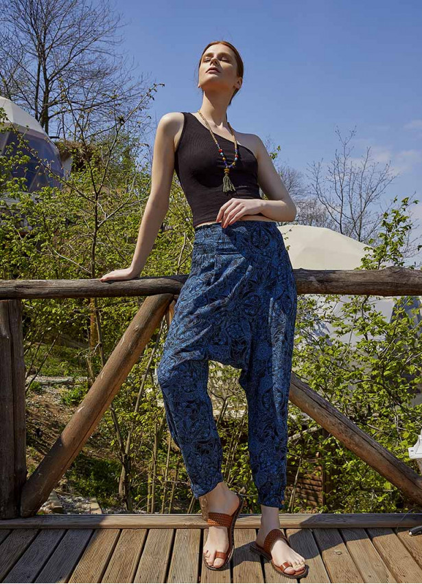 Gipe Bel Detaylı Mavi Desenli Kadın Şalvar Pantolon