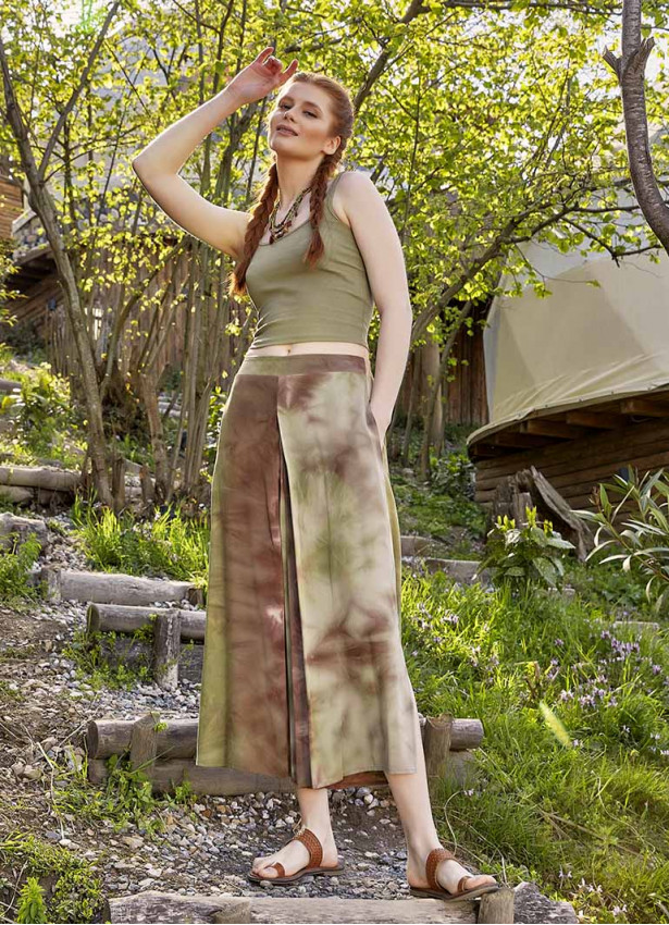 Ön Pilikaşe Detaylı Kadın Haki Batik Pantolon Etek