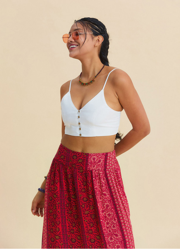 İnce Askılı Düğme Detaylı Beyaz Crop Top 7248