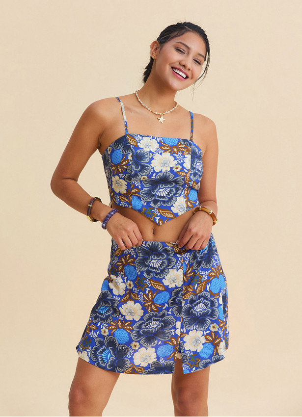Ayarlanabilir Askılı Sırtı Lastikli Mavi Crop Bluz 7270
