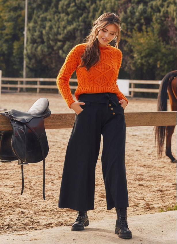 Düşük Bel Düğmeli Kadın Bol Paça Siyah Pantolon 200