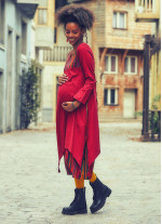 Çizgili Yırtmaçlı Kayık Yaka Kırmızı Hamile Elbise